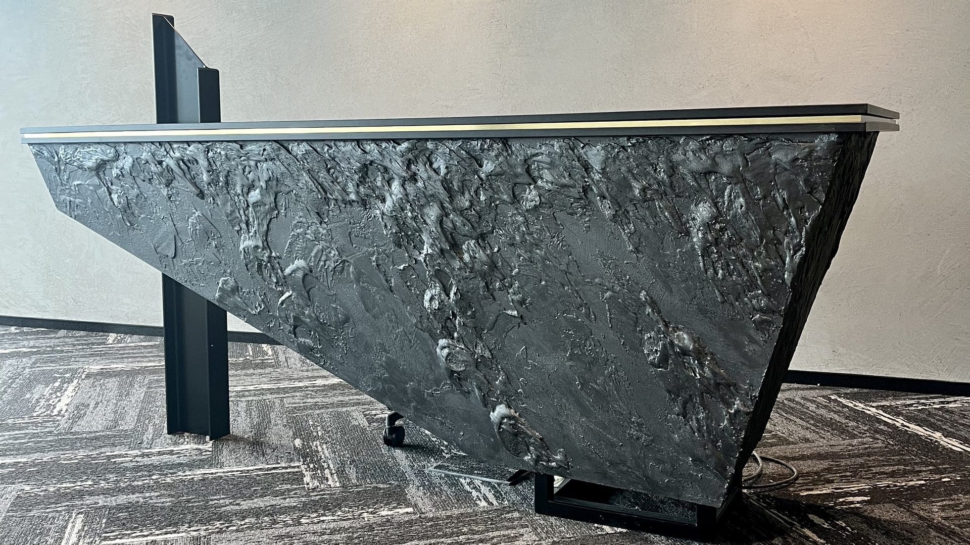 Mobilier receptie la comanda